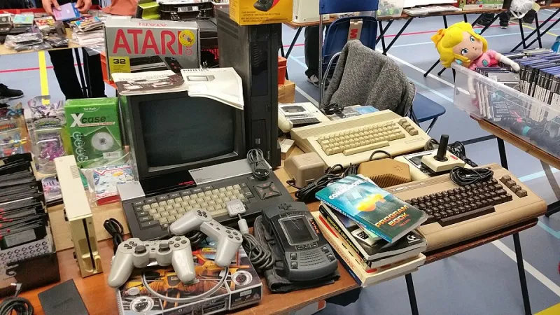 Slow Connection, Strong Community: The Underground Web Spaces Keeping Retro Gaming Alive
